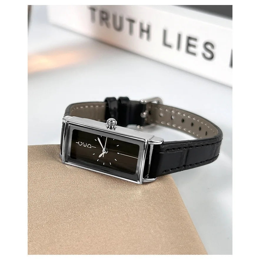 Fashion Trend Ancona Red Leather Strap Quartz Women's Watch Rectangle Alloy Pointer Dial 9mm Water Resistant 30M Retro