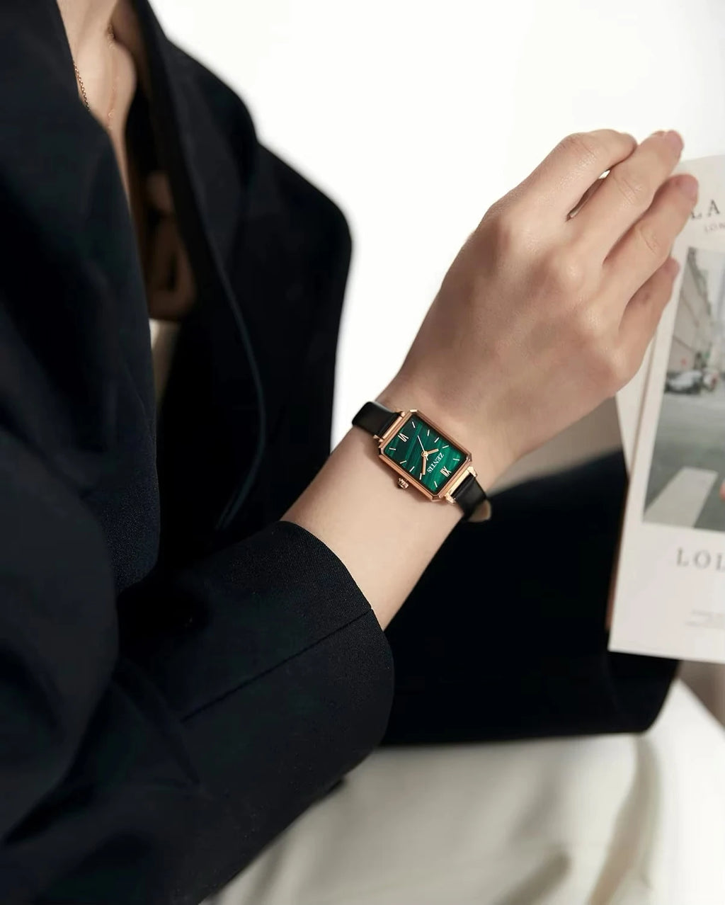 Women's Eco-Friendly Alloy Analog Wrist Watch Green Malachite Dial Stylish for Elegant Ladies & Loved Ones Includes Batteries