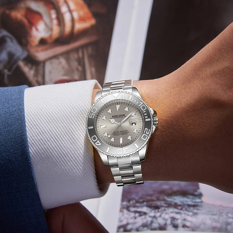 Men's Fashionable Alloy Case 43mm Stainless Steel Band Luminous Waterproof Quartz Watch Leisure Style Pointer Dial